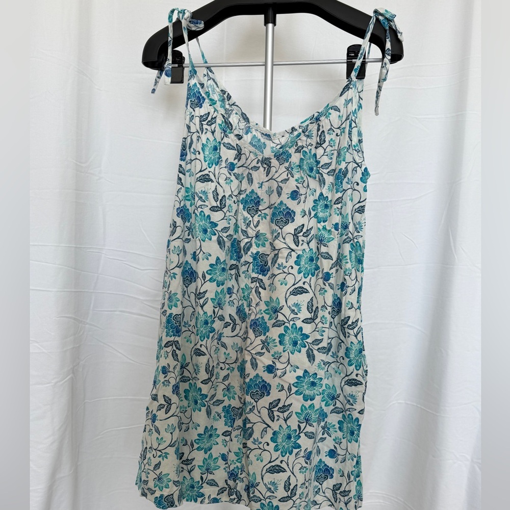White and blue floral midi dress from GAP - Picture 2 of 4